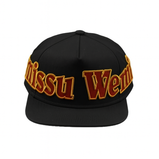 WEMISSU EMBROIDERED BLACK CAP